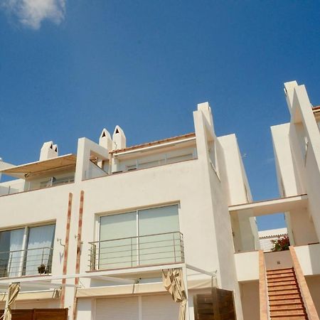 Beachfront Duplex With Terrace And Sea Views - Cadaqués Exterior photo